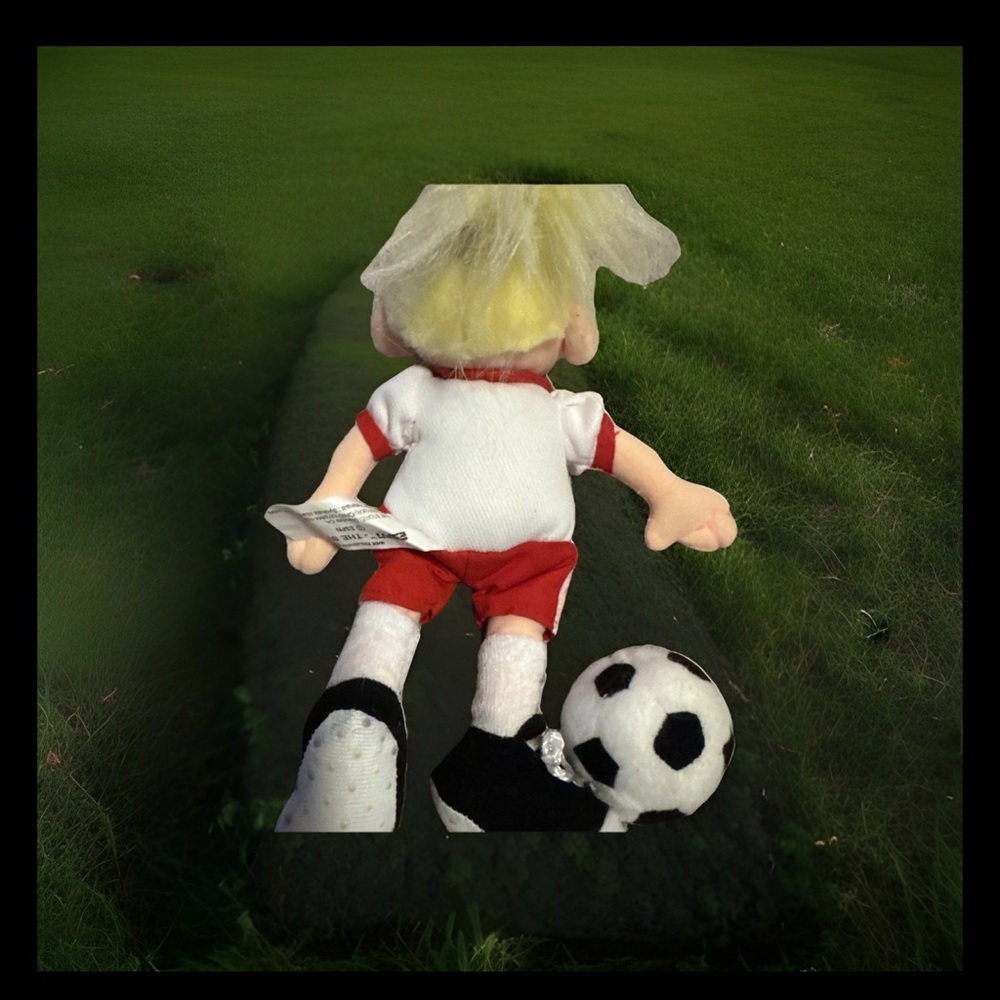 ESPN Soccer Girl Bean Bag Plush - Picture 6 of 7